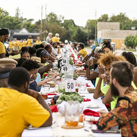 At the Crossroads A Community Meal Fall September 2019 39th Street Public Programs Culinary Seitu Jones LaShawnda Crowe Storm Januarie York Synergy